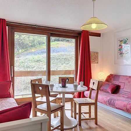 Lumineux Skis Aux Pieds Avec Balcon, Piscine Et Casier A Skis - Fr-1-267-294 Appartement Villarembert