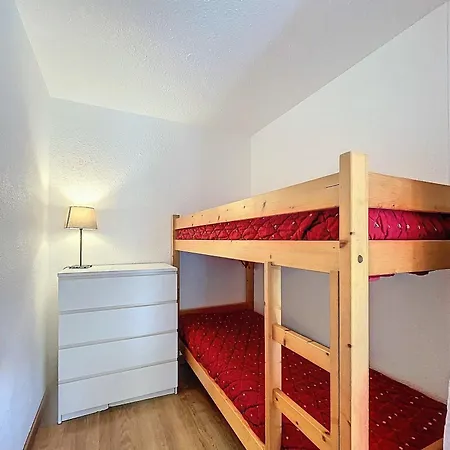 Appartement Lumineux Skis Aux Pieds Avec Balcon, Piscine Et Casier A Skis - Fr-1-267-294